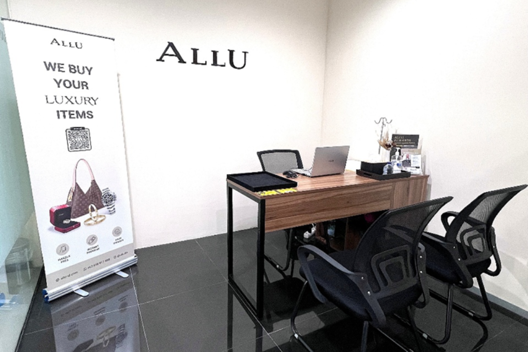 インドネシアでブランド買取 「ALLU Surabaya Telkom Merr Landmark」をオープン！
